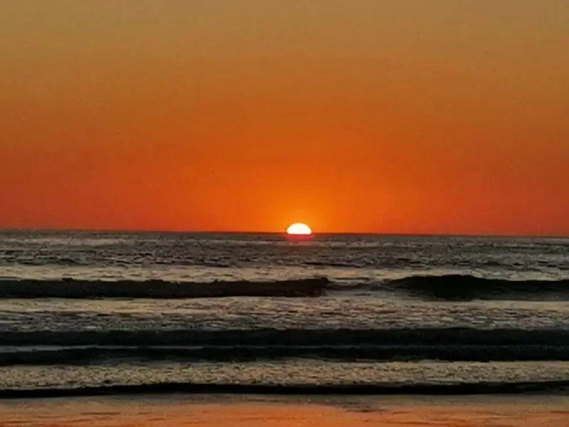 Sun touching the horizon